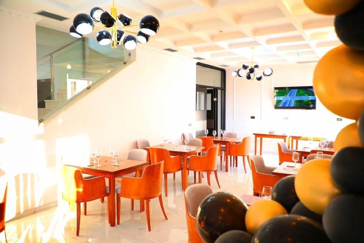 A&G Hotel Radhimë Екстериор снимка