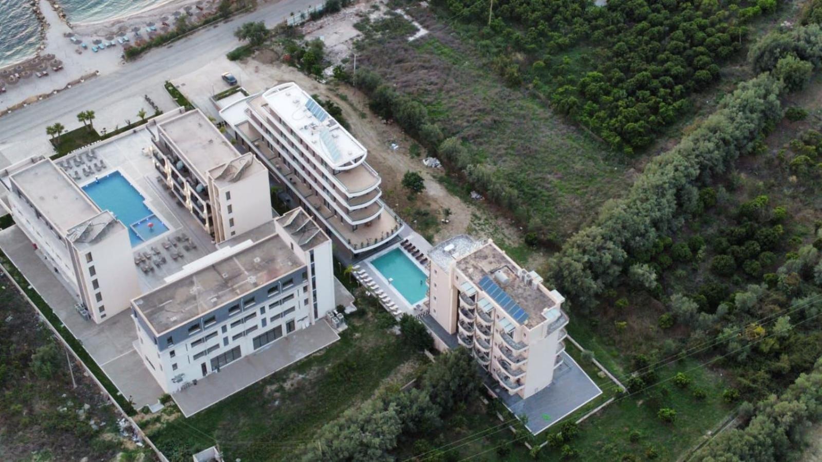 A&G Hotel Radhimë Екстериор снимка