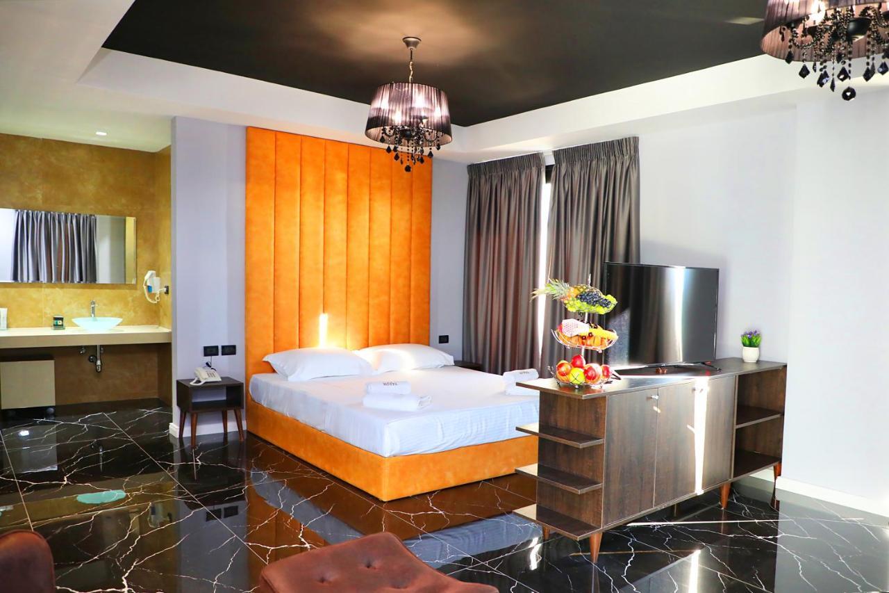 A&G Hotel Radhimë Екстериор снимка